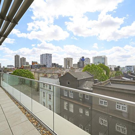 Access Tower Hill Lägenhet London Exteriör bild